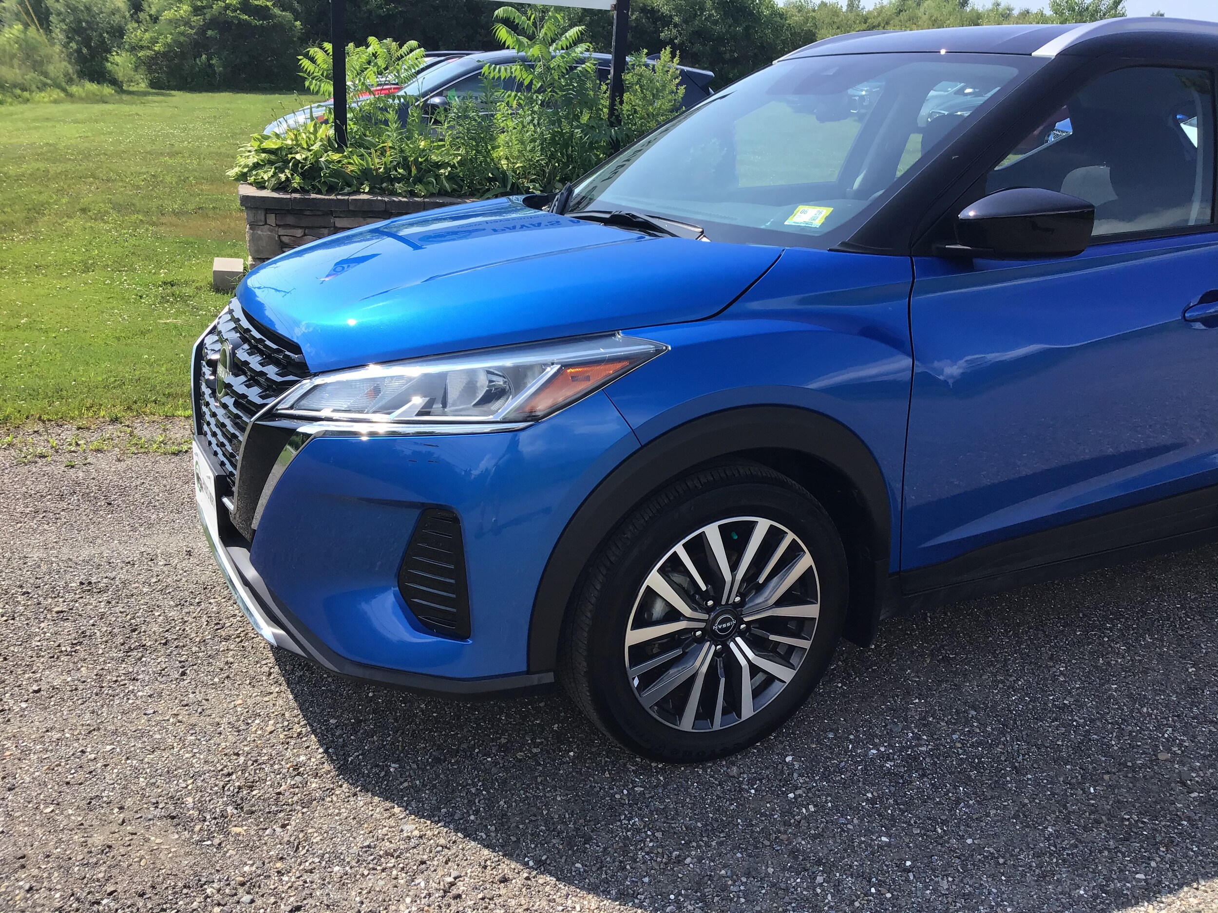 2024 Nissan Kicks SV photo 2