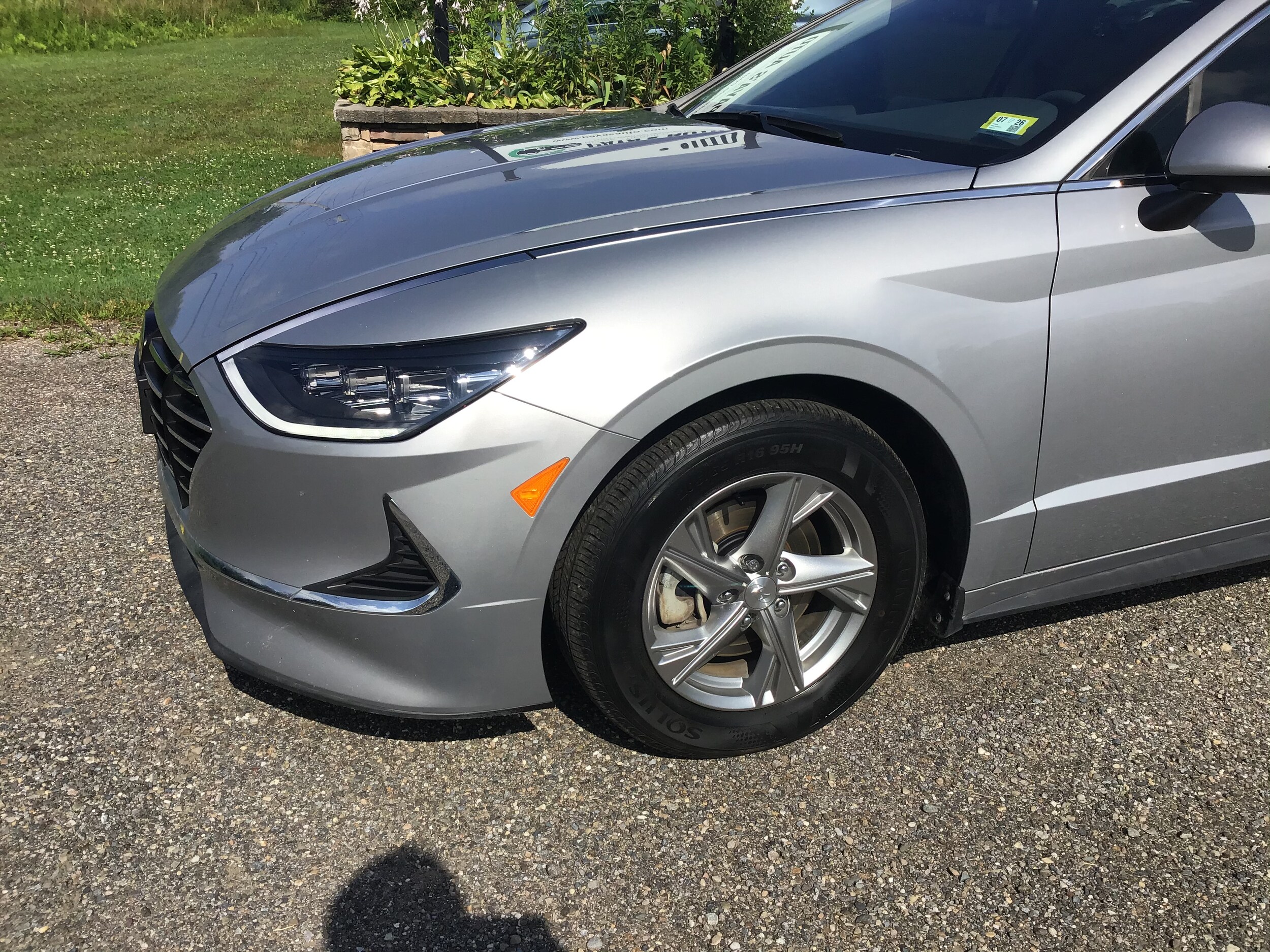 2023 Hyundai Sonata SE photo 2