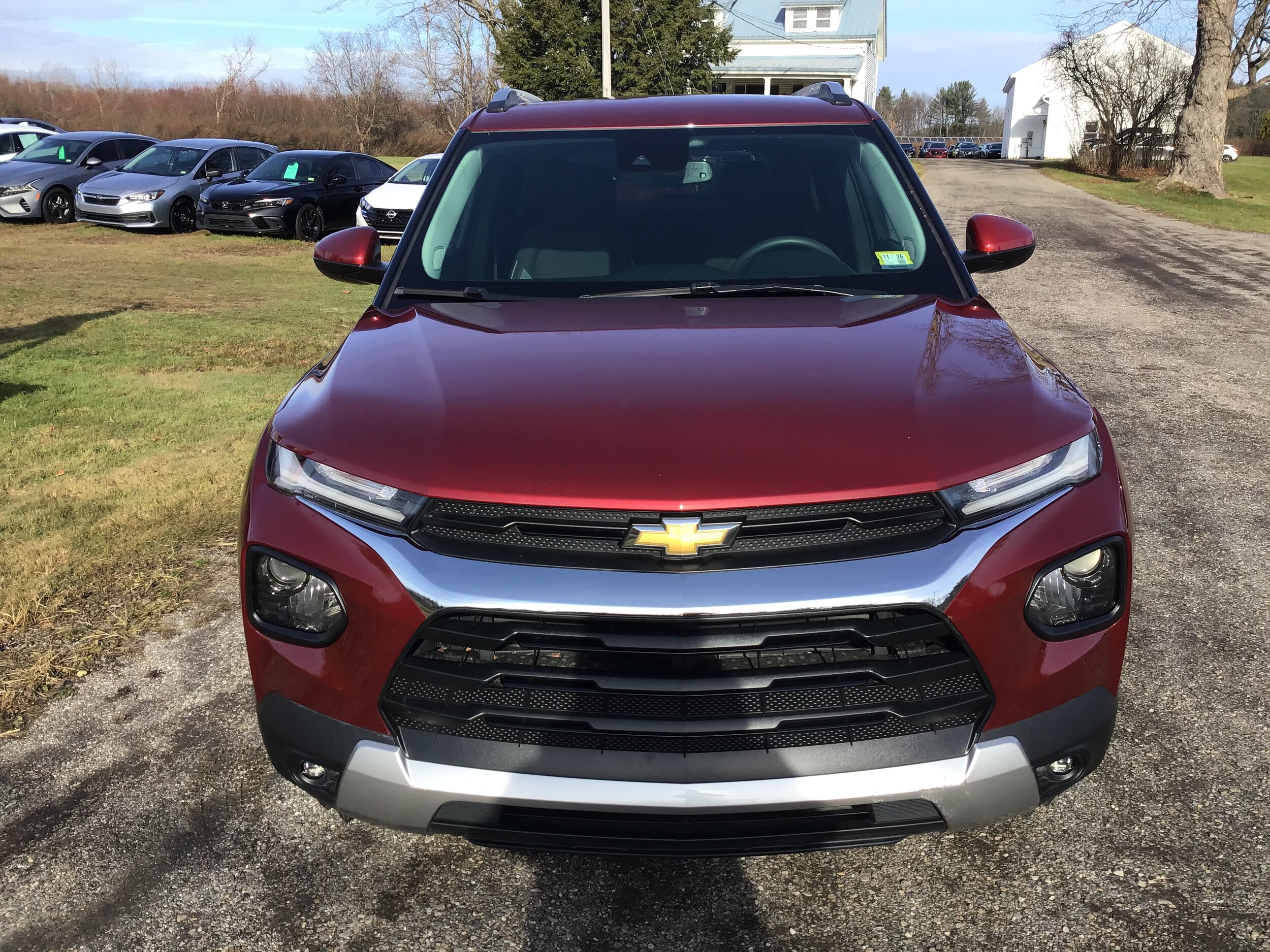 2023 Chevrolet Trailblazer LT photo 2
