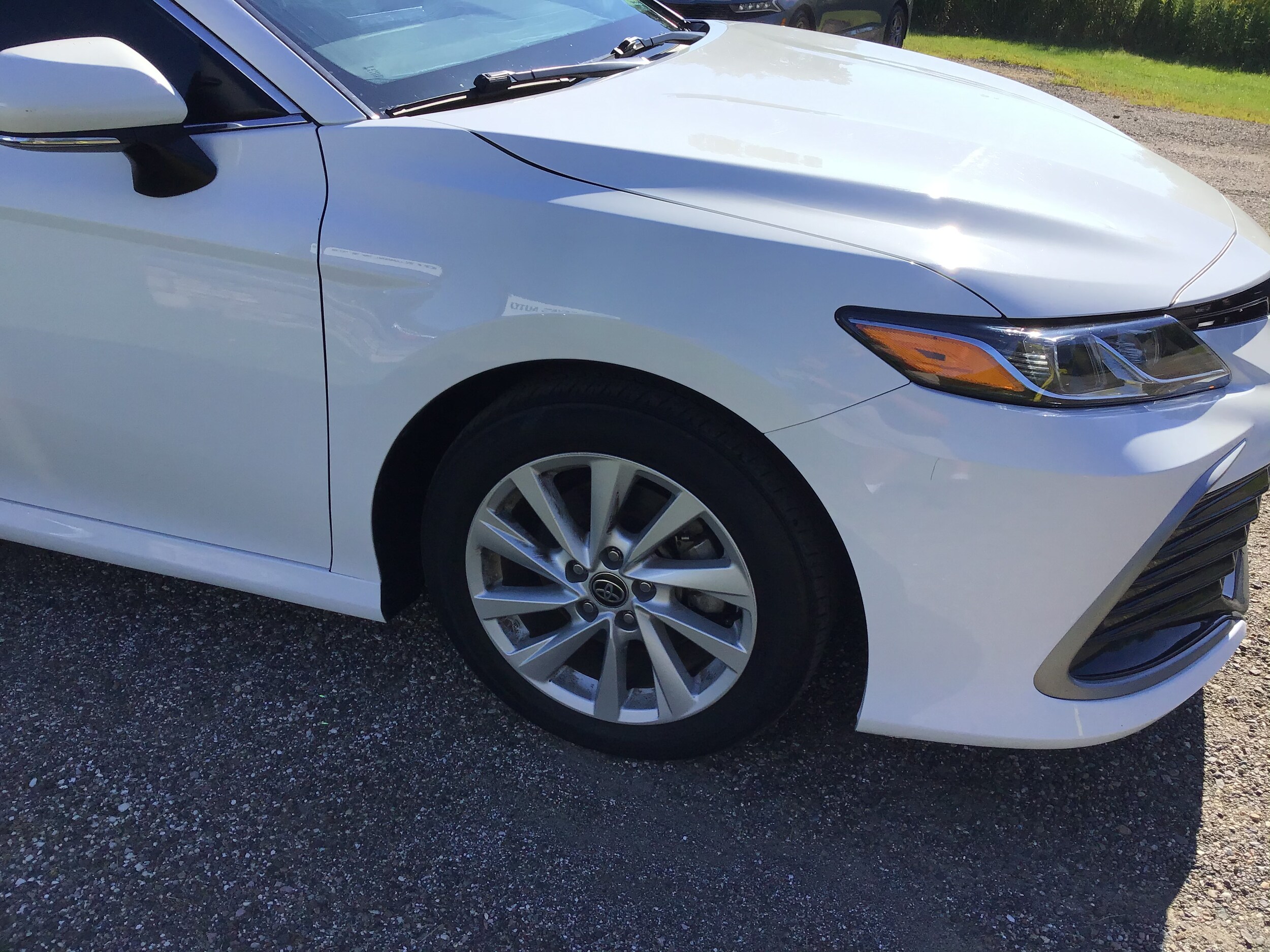 2023 Toyota Camry LE photo 4