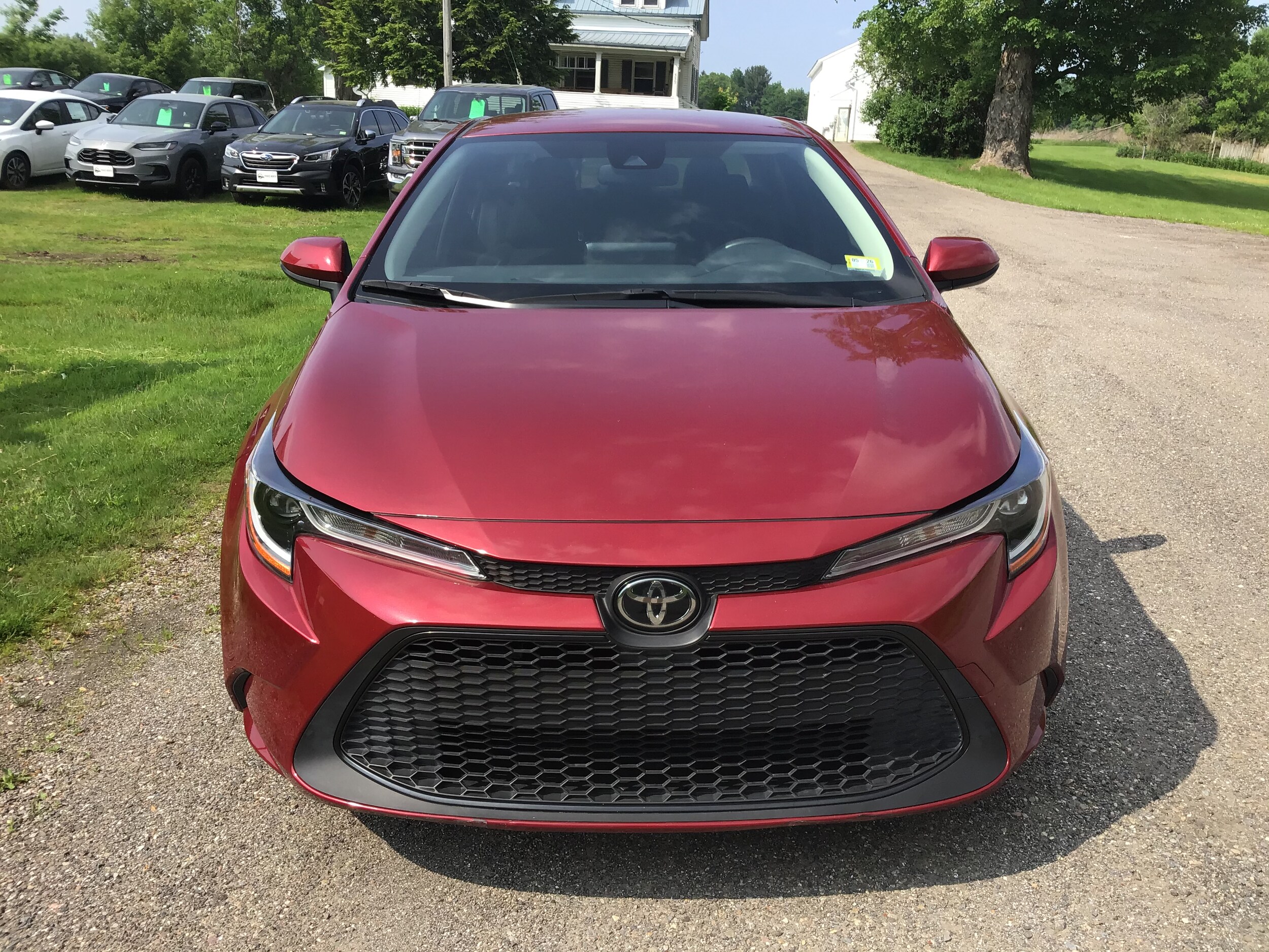 2022 Toyota Corolla LE photo 3