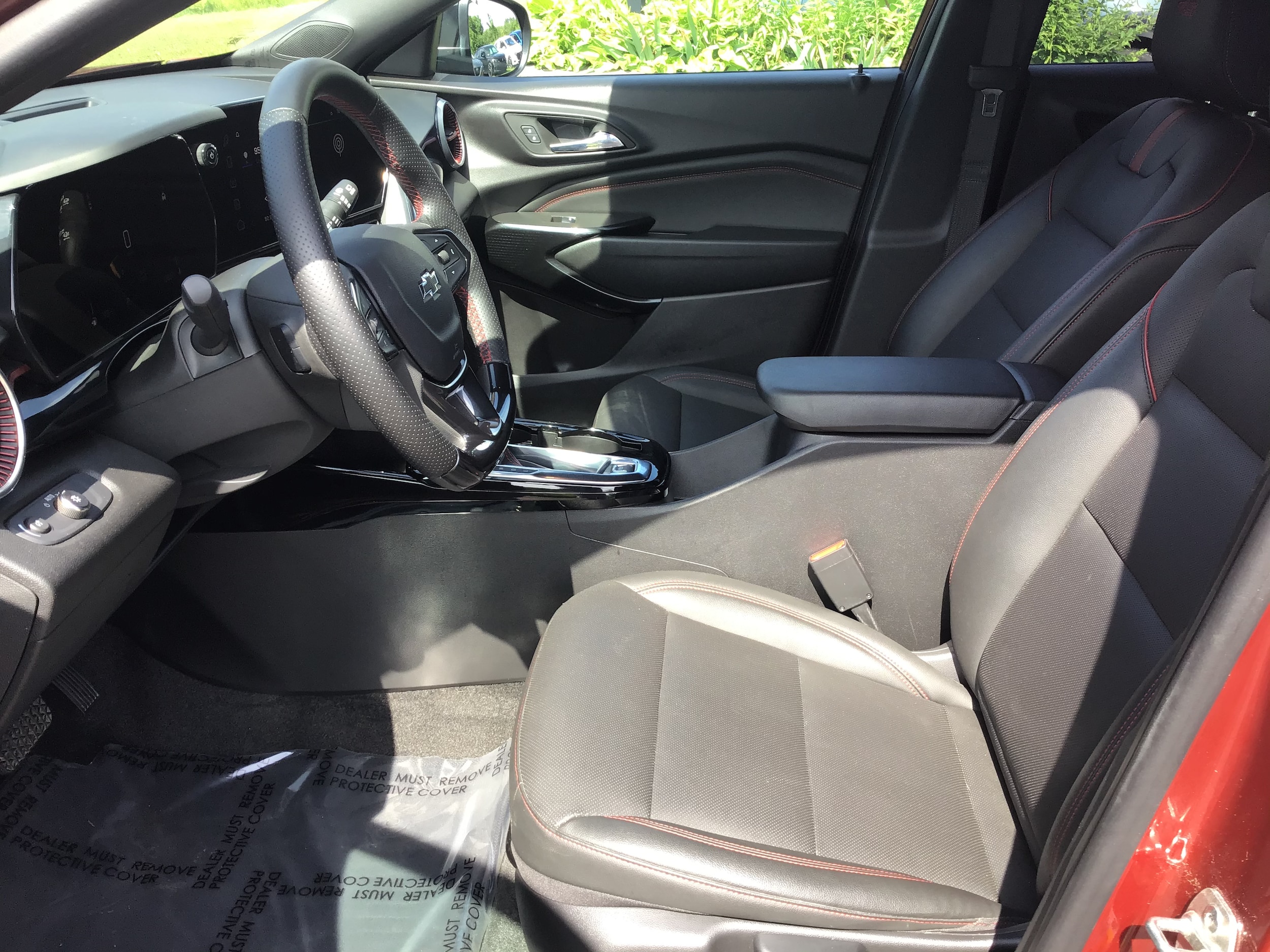 2025 Chevrolet Trax RS - Photo 15