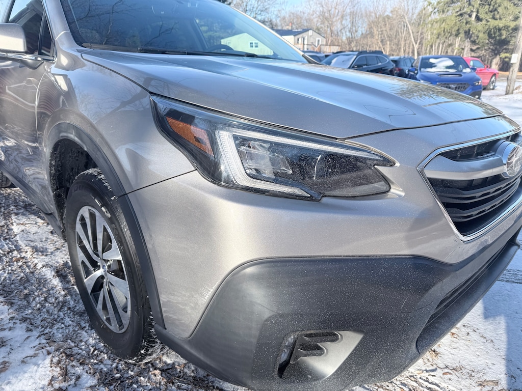 Used 2020 Subaru Outback Premium SUV