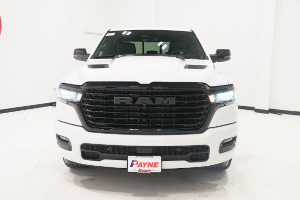 New 2026 Ram 1500 LARAMIE CREW CAB 4X4 5'7 BOX Pickup