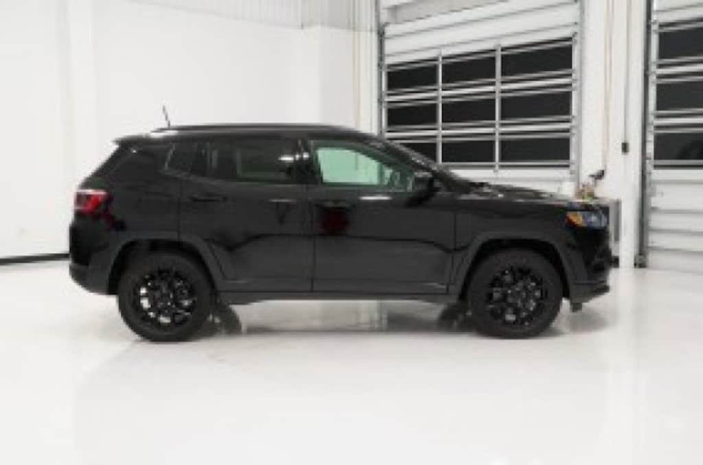 New 2026 Jeep Compass LATITUDE ALTITUDE 4X4 Sport Utility