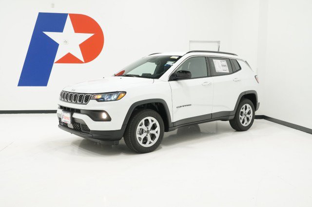 2026 Jeep Compass Latitude's photo