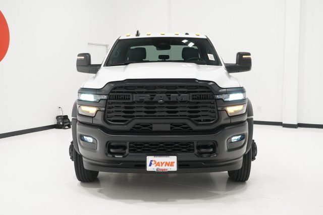 2026 Ram 5500 Tradesman photo 2