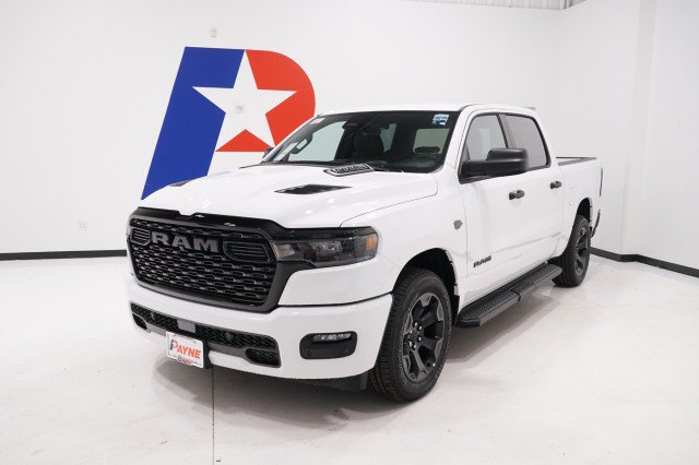 2027 Ram 1500 EXPRESS CREW CAB 4X4 5'7 BOX Pickup