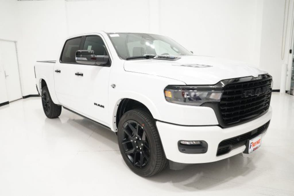 New 2026 Ram 1500 LARAMIE CREW CAB 4X4 5'7 BOX Pickup