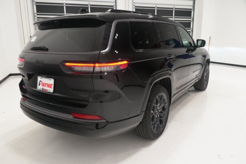 New 2026 Jeep Grand Cherokee L SUMMIT 4X4 Sport Utility