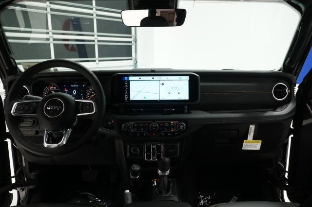 2025 Jeep Wrangler 4-Door Sahara - Photo 26