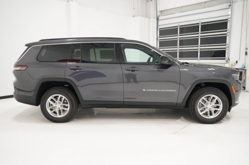 New 2026 Jeep Grand Cherokee L LAREDO X 4X2 Sport Utility