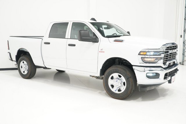 2026 Ram 2500 Tradesman photo 3