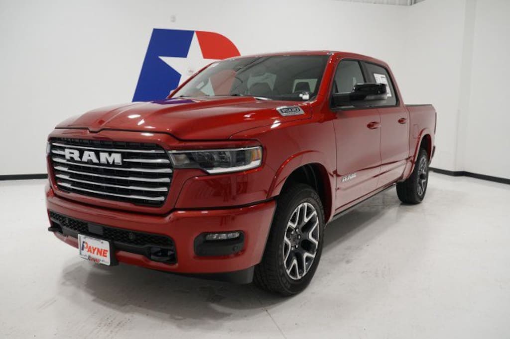 New 2026 Ram 1500 LARAMIE CREW CAB 4X4 5'7 BOX Pickup