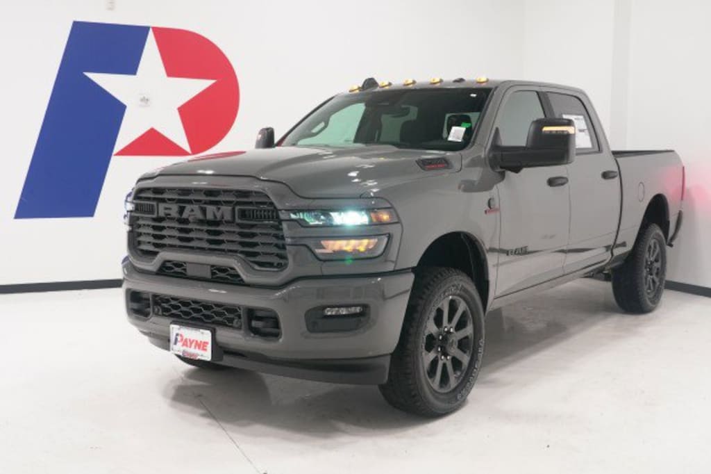 New 2026 Ram 2500 LONE STAR CREW CAB 4X4 6'4 BOX Pickup