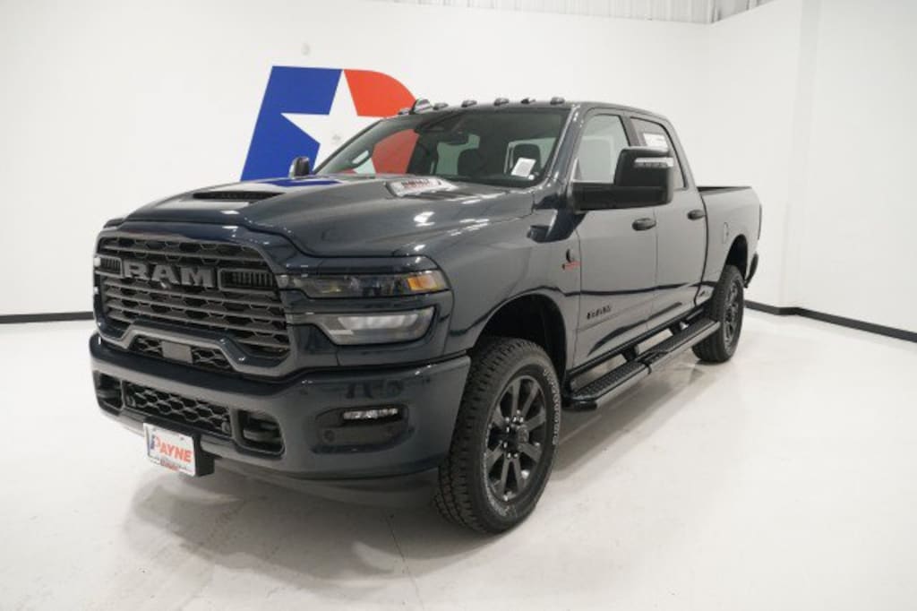 New 2026 Ram 2500 LONE STAR CREW CAB 4X4 6'4 BOX Pickup