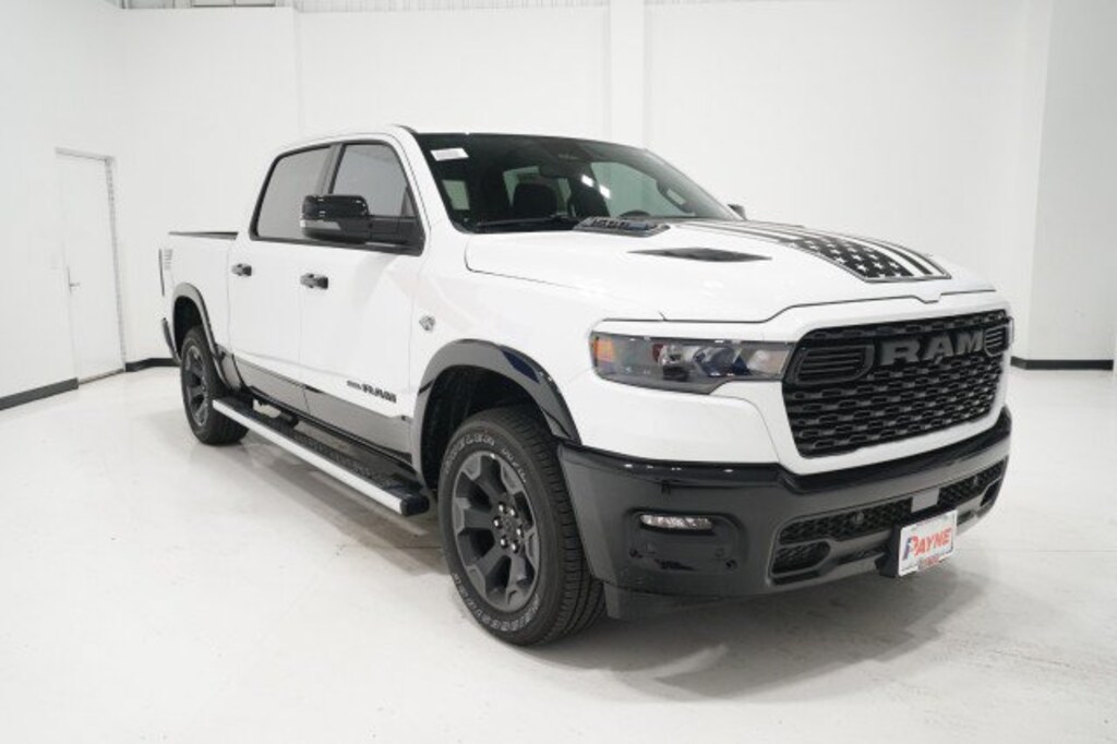 New 2026 Ram 1500 LONE STAR CREW CAB 4X4 5'7 BOX Pickup