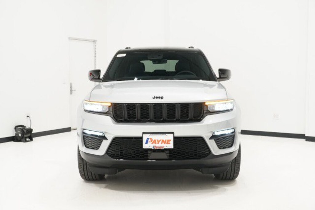 New 2025 Jeep Grand Cherokee LIMITED 4X4 Sport Utility