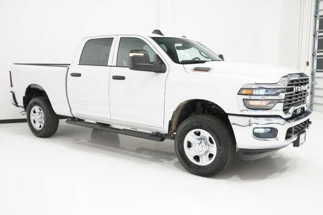 2026 Ram 2500 Tradesman photo 3
