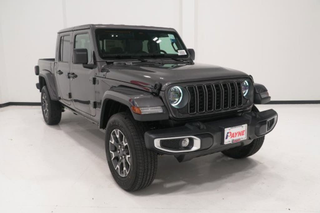 New 2026 Jeep Gladiator SAHARA 4X4 Pickup