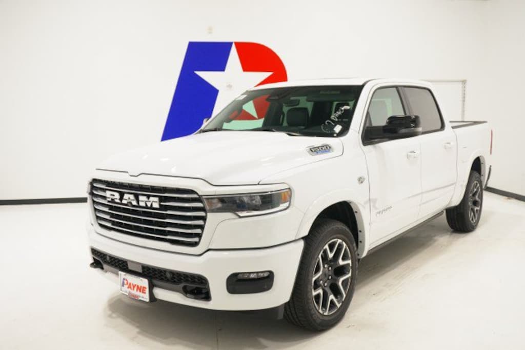 New 2026 Ram 1500 LARAMIE CREW CAB 4X4 5'7 BOX Pickup