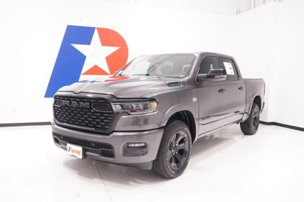 New 2026 Ram 1500 LONE STAR CREW CAB 4X4 5'7 BOX Pickup