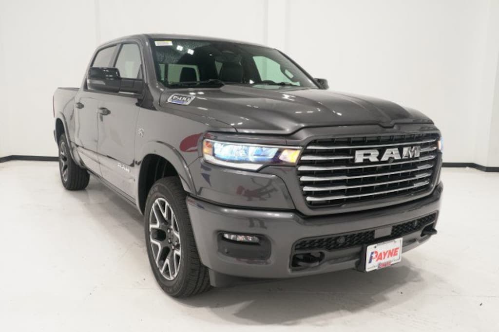 New 2026 Ram 1500 LARAMIE CREW CAB 4X4 5'7 BOX Pickup