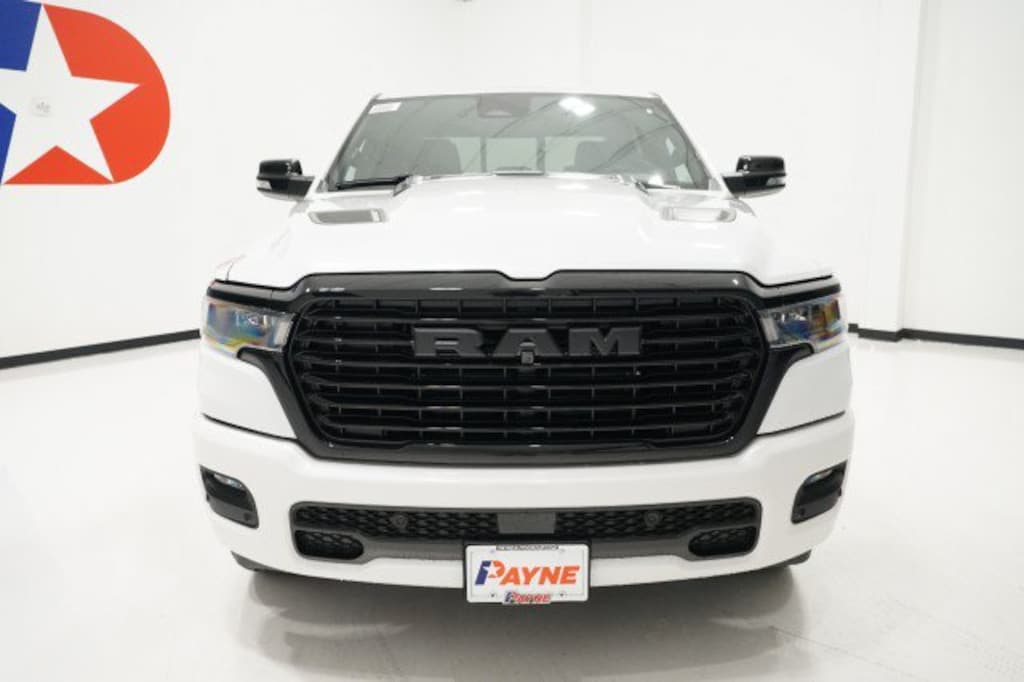 New 2026 Ram 1500 LARAMIE CREW CAB 4X4 5'7 BOX Pickup