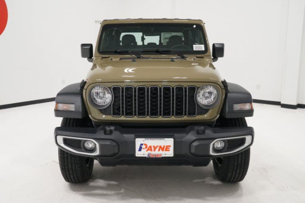 New 2026 Jeep Gladiator SPORT 4X4 Pickup