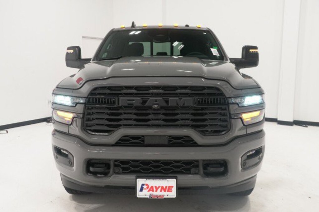 New 2026 Ram 2500 LONE STAR CREW CAB 4X4 6'4 BOX Pickup