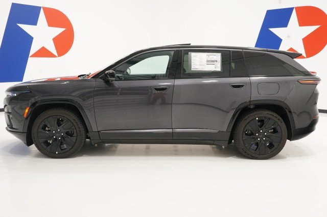 2025 Jeep Wagoneer S Launch Edition - Photo 12