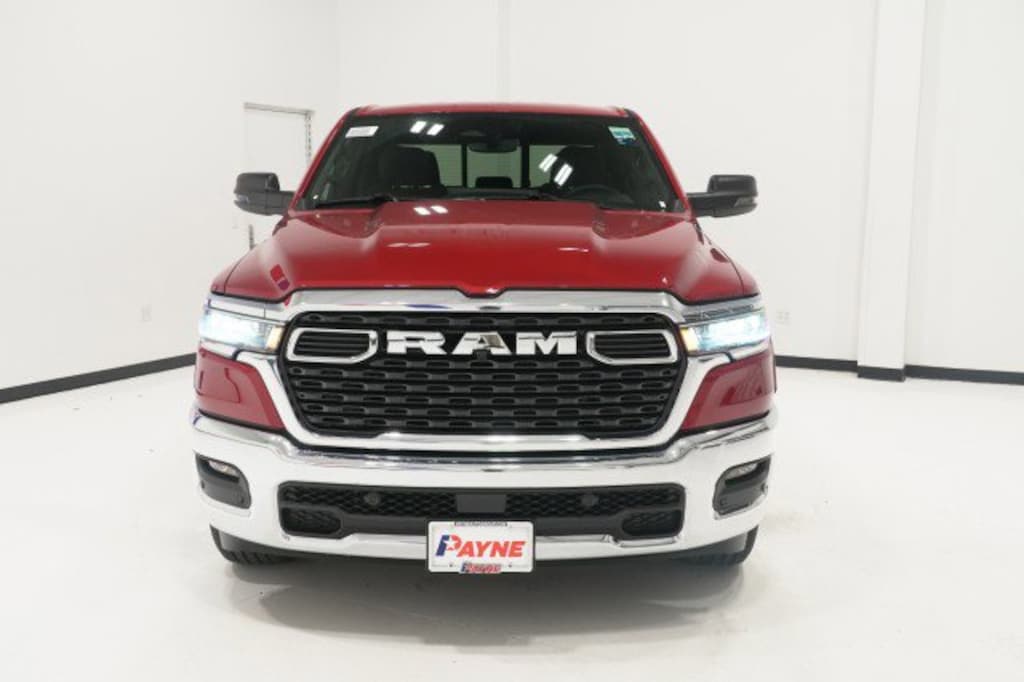 New 2026 Ram 1500 LONE STAR CREW CAB 4X2 5'7 BOX Pickup