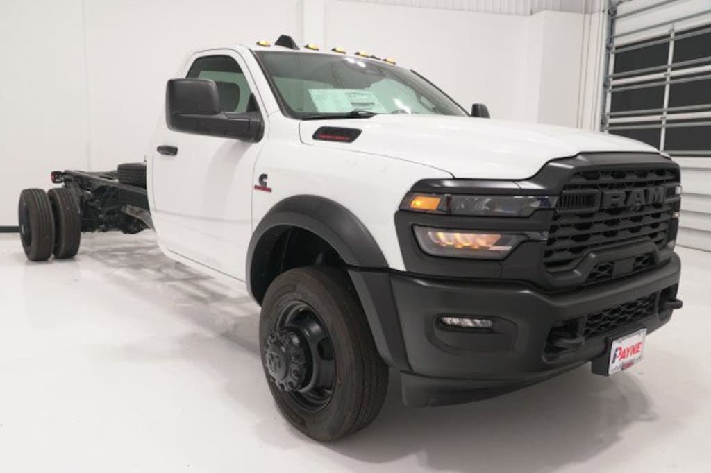 New 2026 Ram 5500 Chassis Cab TRADESMAN REGULAR 4X2 120' CA Pickup