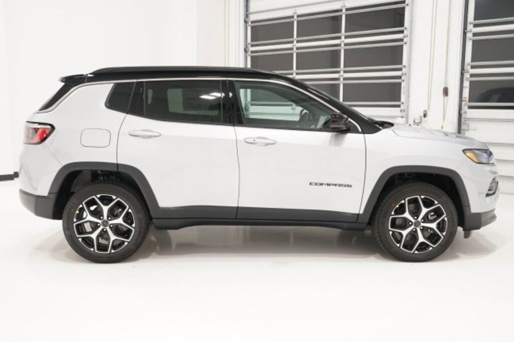 New 2026 Jeep Compass LIMITED 4X4 Sport Utility