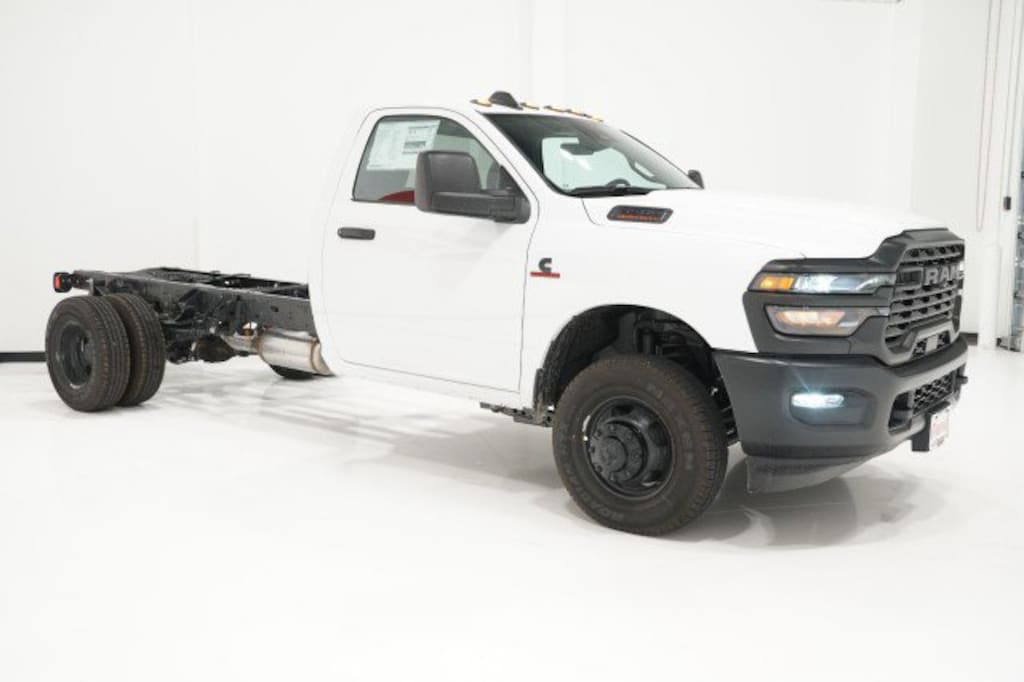 New 2025 Ram 3500 Chassis Cab 3500 TRADESMAN CHASSIS REGULAR CAB 4X4 84' CA Pickup