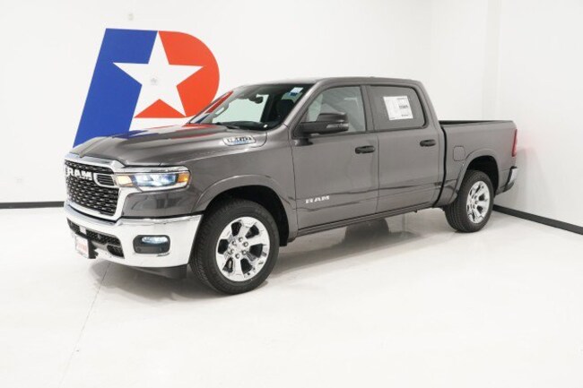 2026 Ram 1500 LONE STAR CREW CAB 4X2 5'7 BOX Pickup