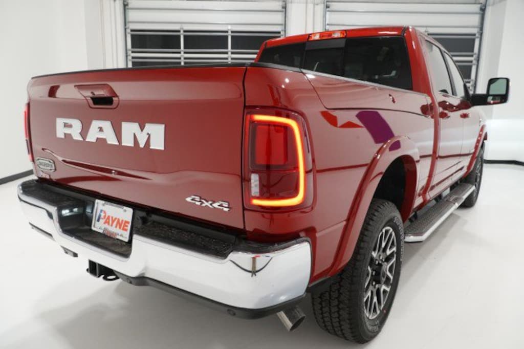 New 2026 Ram 2500 LIMITED LONGHORN CREW CAB 4X4 6'4 BOX Pickup