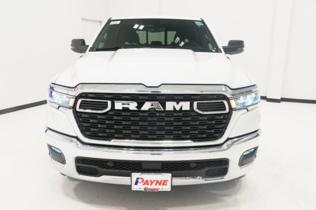 New 2026 Ram 1500 LONE STAR CREW CAB 4X2 5'7 BOX Pickup