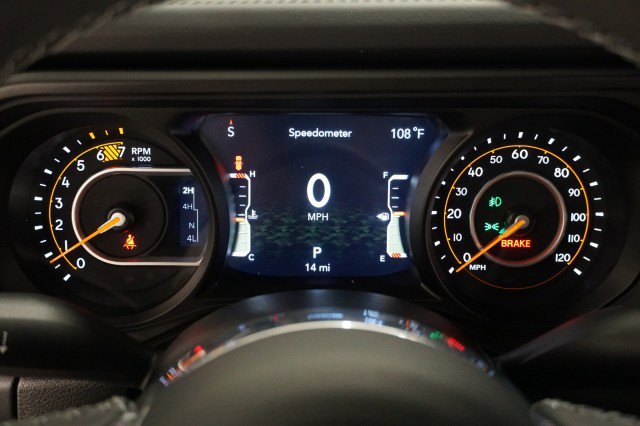 2025 Jeep Wrangler 4-Door Sahara - Photo 27