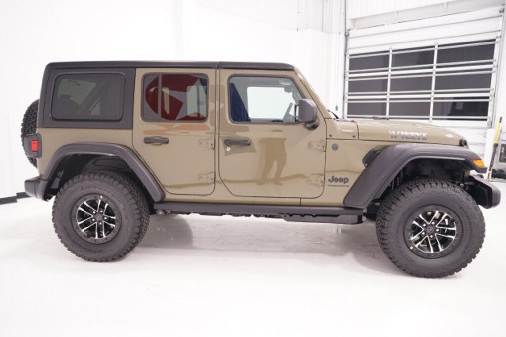 New 2026 Jeep Wrangler 4-DOOR WILLYS Sport Utility