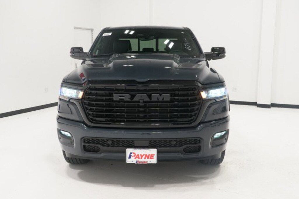 New 2026 Ram 1500 LARAMIE CREW CAB 4X4 5'7 BOX Pickup