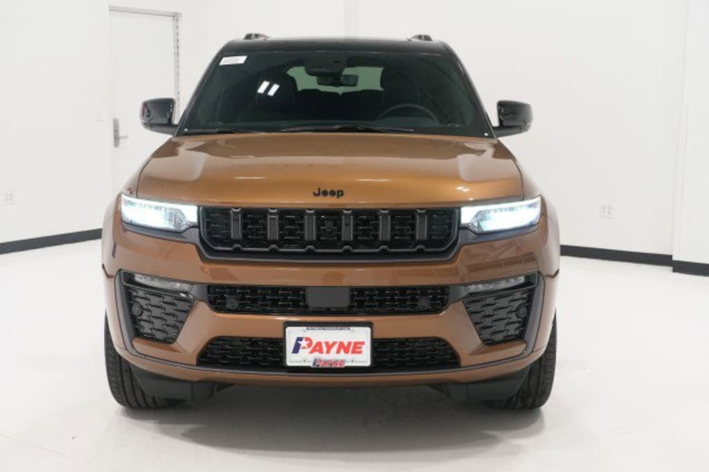 New 2026 Jeep Grand Cherokee L SUMMIT 4X4 Sport Utility