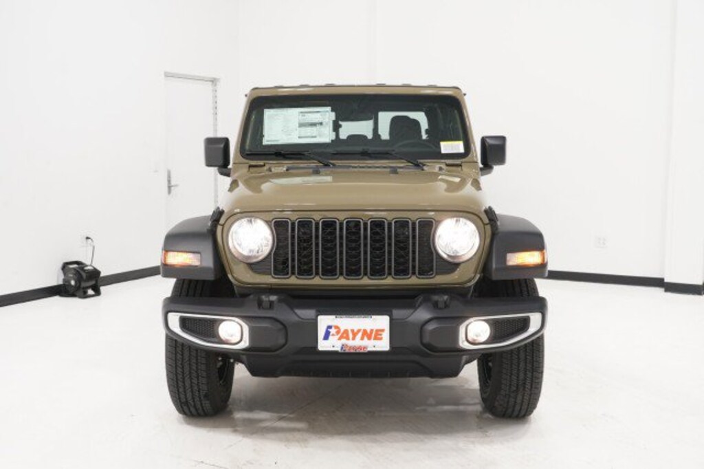 New 2026 Jeep Gladiator SPORT 4X4 Pickup