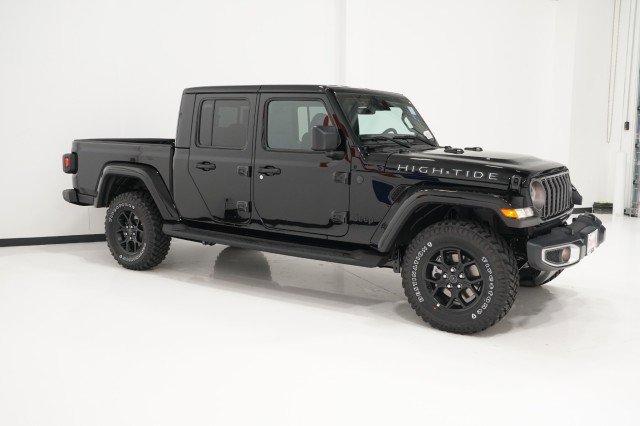 2025 Jeep Gladiator Sport photo 3