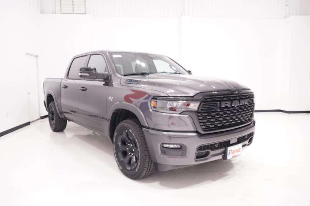 New 2026 Ram 1500 LONE STAR CREW CAB 4X4 5'7 BOX Pickup
