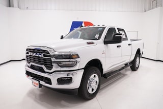 2027 Ram 2500 TRADESMAN CREW CAB 4X4 6'4 BOX Pickup