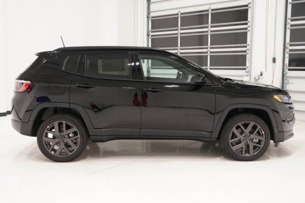 New 2026 Jeep Compass LATITUDE ALTITUDE 4X4 Sport Utility
