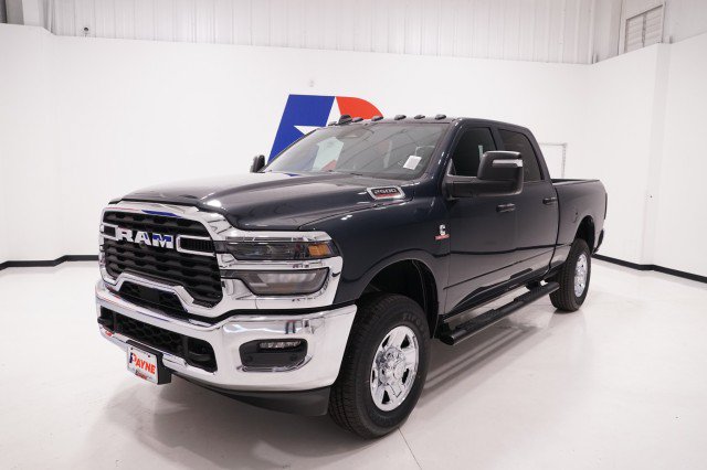 2027 Ram 2500 TRADESMAN CREW CAB 4X4 6'4 BOX Pickup