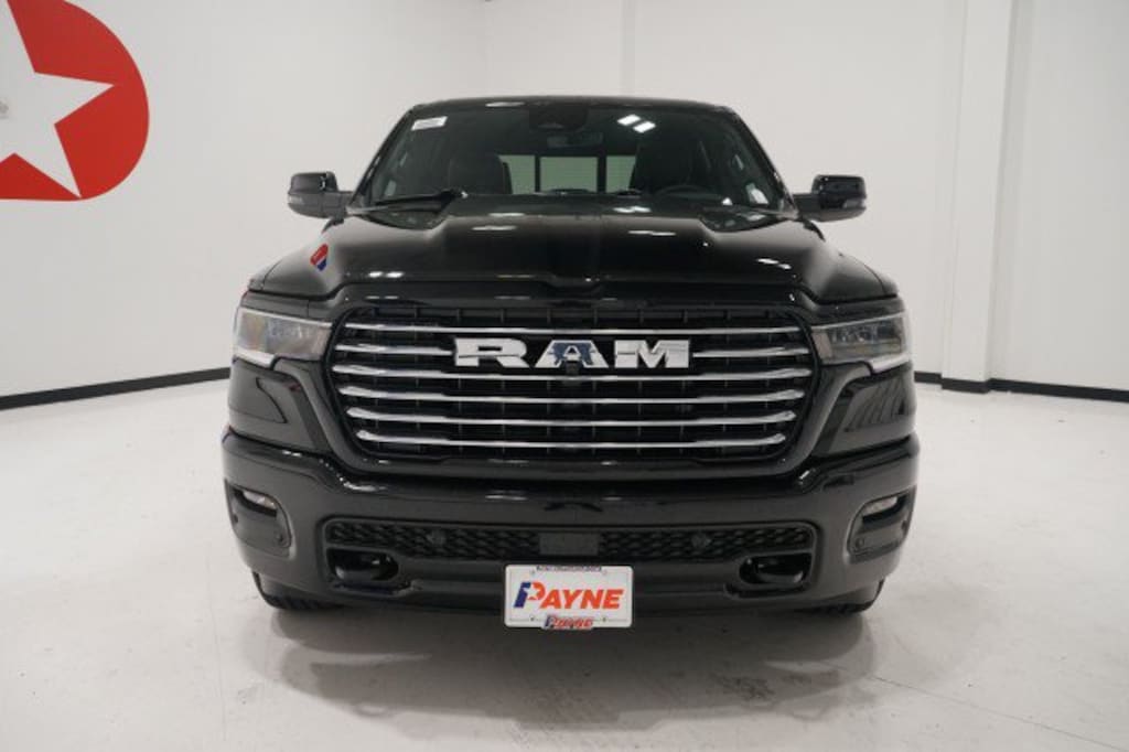 New 2026 Ram 1500 LARAMIE CREW CAB 4X4 5'7 BOX Pickup