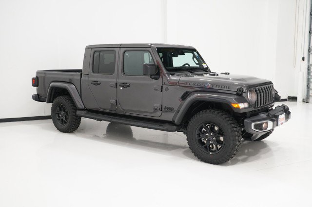 2025 Jeep Gladiator Texas Trail photo 3